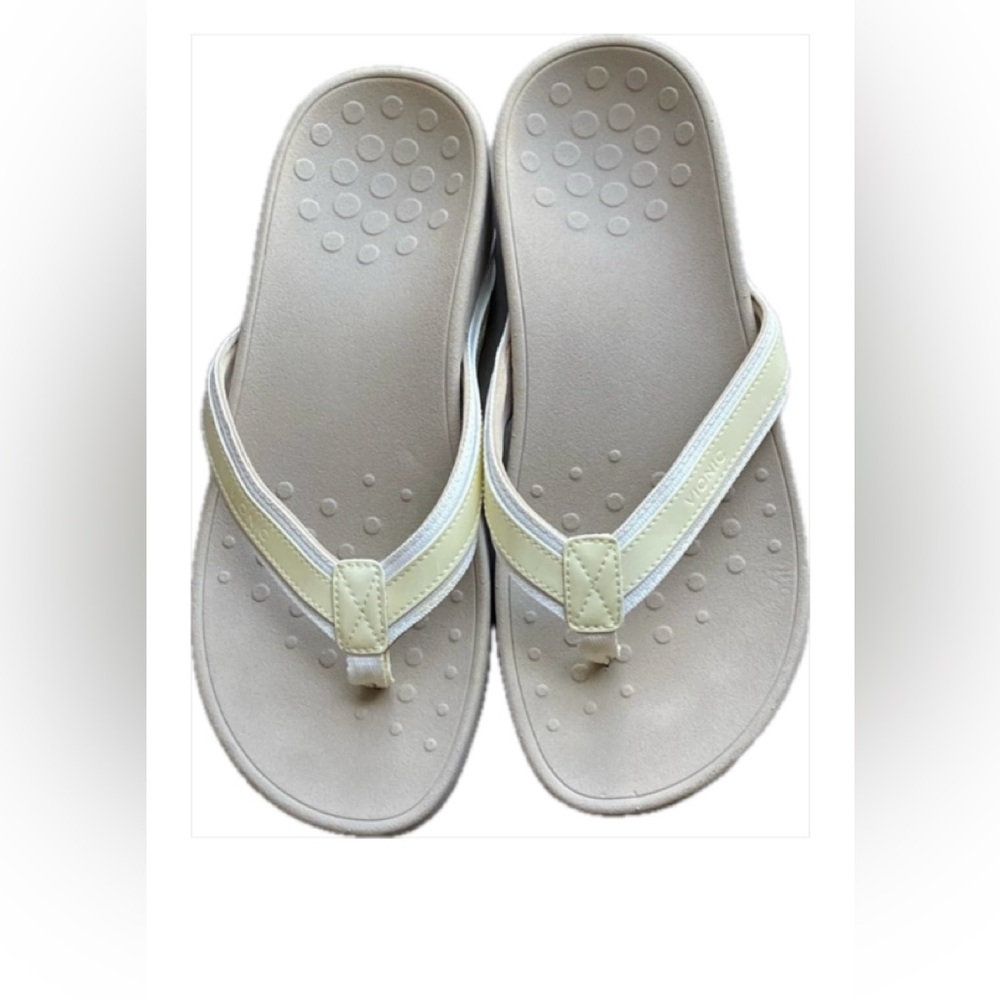Vionic high sandals.